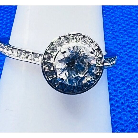 Ring Bomb Party Ring, NWOT, Size 6 Tag still attached - Picture 3 of 10